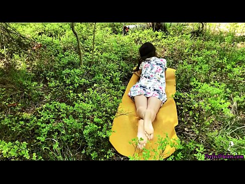 ❤️ Тиндердегі бейтаныс адам менің кискамды мастурбациялайды және орманда құмарланып жүреді Сапалы порно бойынша бізде ❌️❤