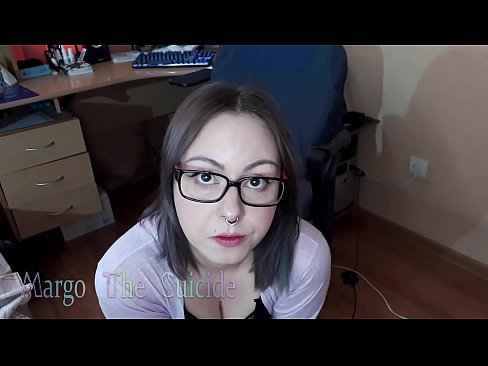 ❤️ Көзілдірік киген сексуалды қыз камерада дилдоны терең сорып алады Сапалы порно бойынша бізде ❌️❤